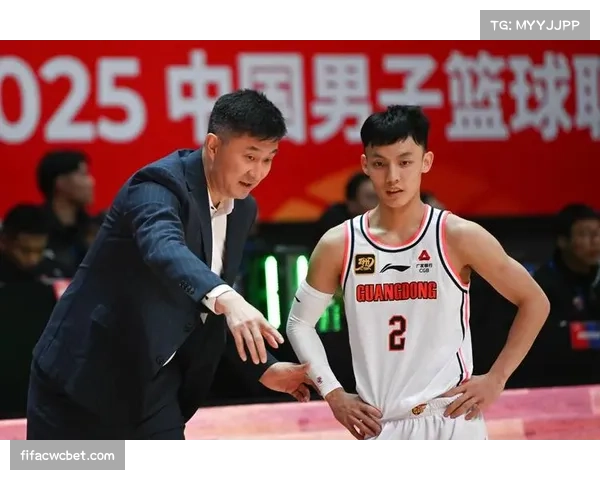 广东男篮小组赛三战全胜 团队配合愈发流畅